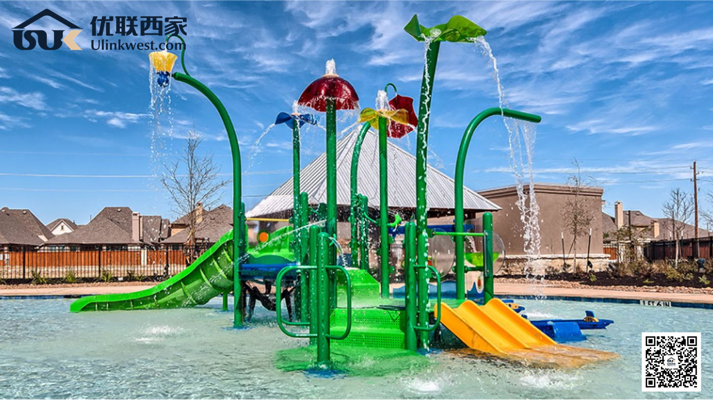 HOU_TowneLake_SwimmingPool1_Web.jpg